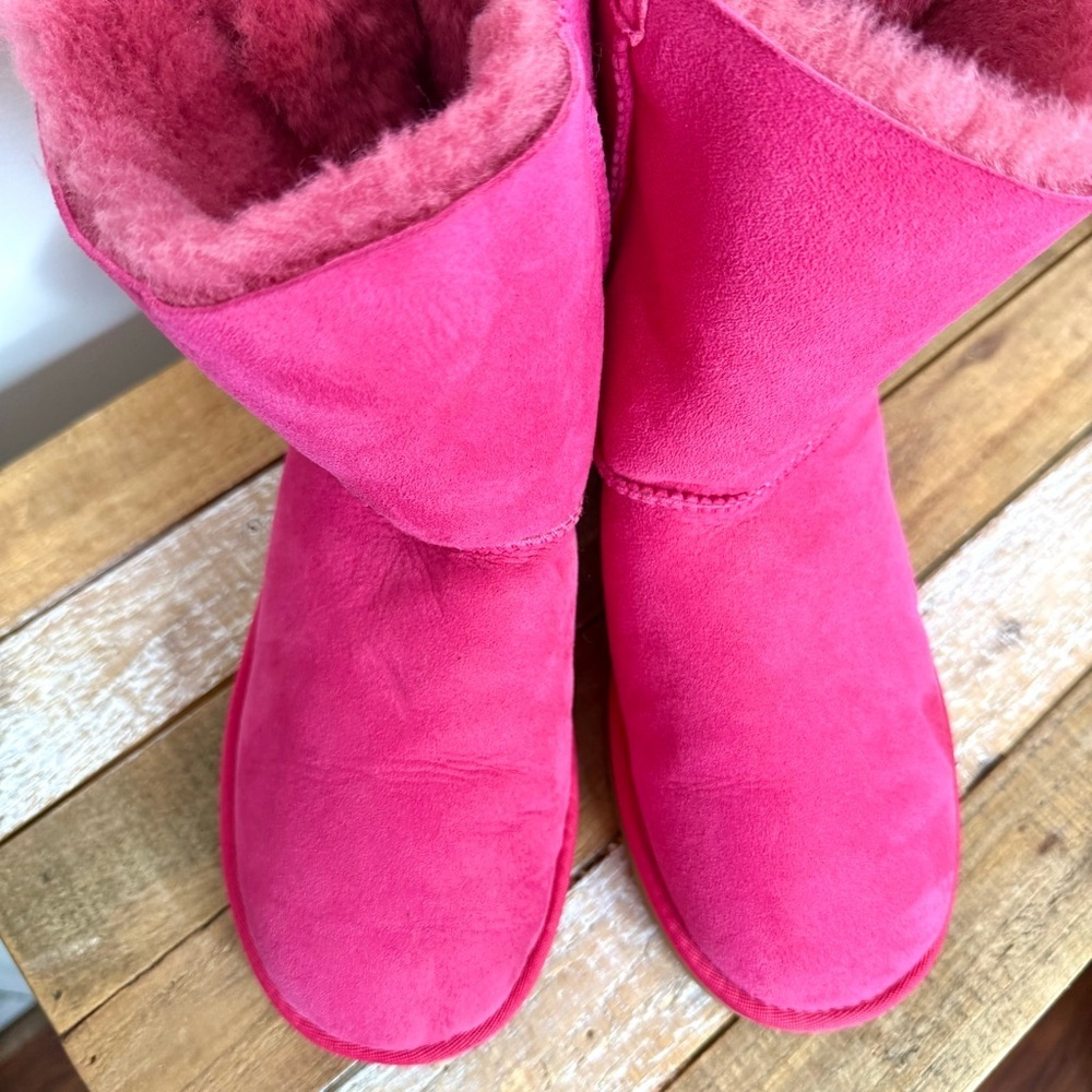 UGG Pink Fuchsia Bailey Bow Ugg Boots with Satin Bows Size 5 Women’s - Picture 9 of 12